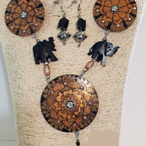 Elephant Dream Gourd Shard Necklace Set