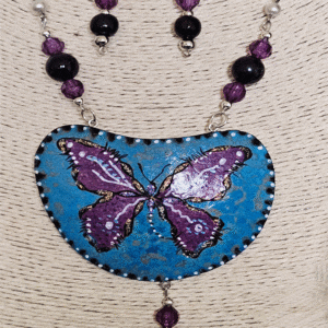 Violet Butterfly Gourd Shard Necklace Set