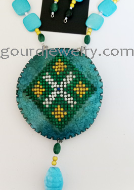 Pin Pattern Gourd Shard Necklace Set