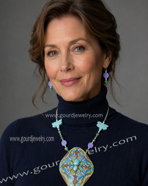 Butterfly Mandala Gourd Shard Necklace Set