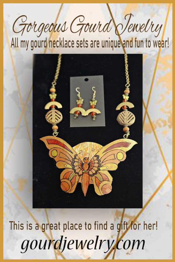 Golden Butterfly Gourd Shard Necklace Set - Image 6