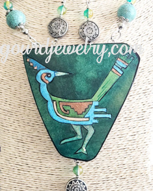 Modern Roadrunner Gourd Shard Necklace Set