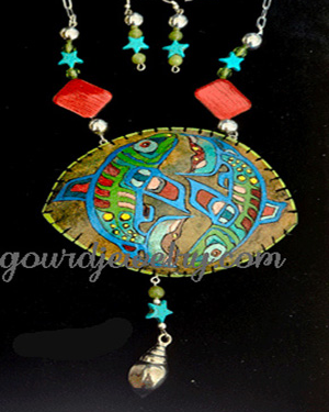 Northwest Whales Gourd Shard Necklace Set