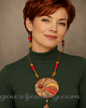 Fire Dance Gourd Shard Necklace Set