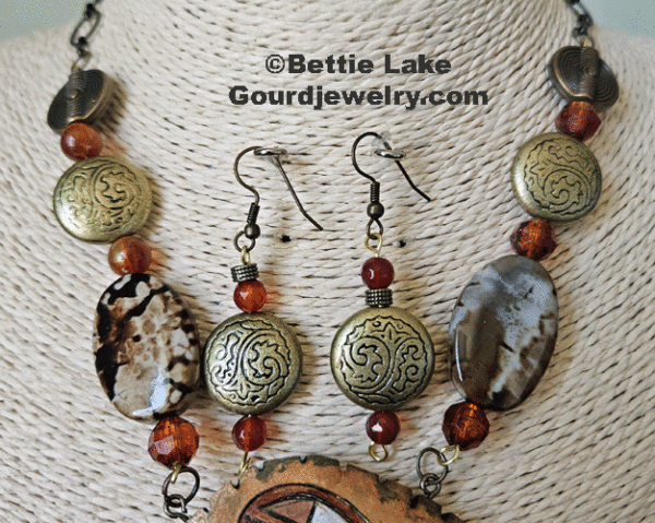 Desert Jack Rabbit Gourd Shard Necklace Set - Image 3