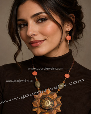 Copper Elegance Gourd Shard Necklace Set