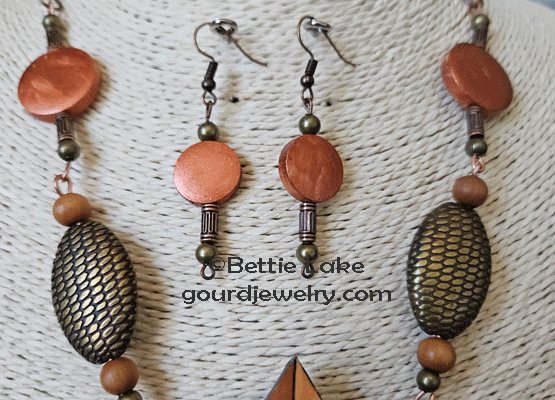 Copper Elegance Gourd Shard Necklace Set - Image 5
