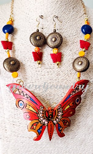 Red and Blue Butterfly Gourd Shard Necklace Set - Image 2