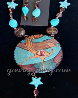 Star Road Runner Gourd Shard Necklace