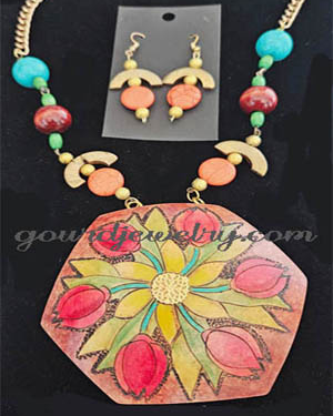 Tulip Mandala Gourd Shard Necklace Set